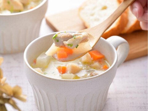 【鶏もも肉】×根菜の豆乳スープ